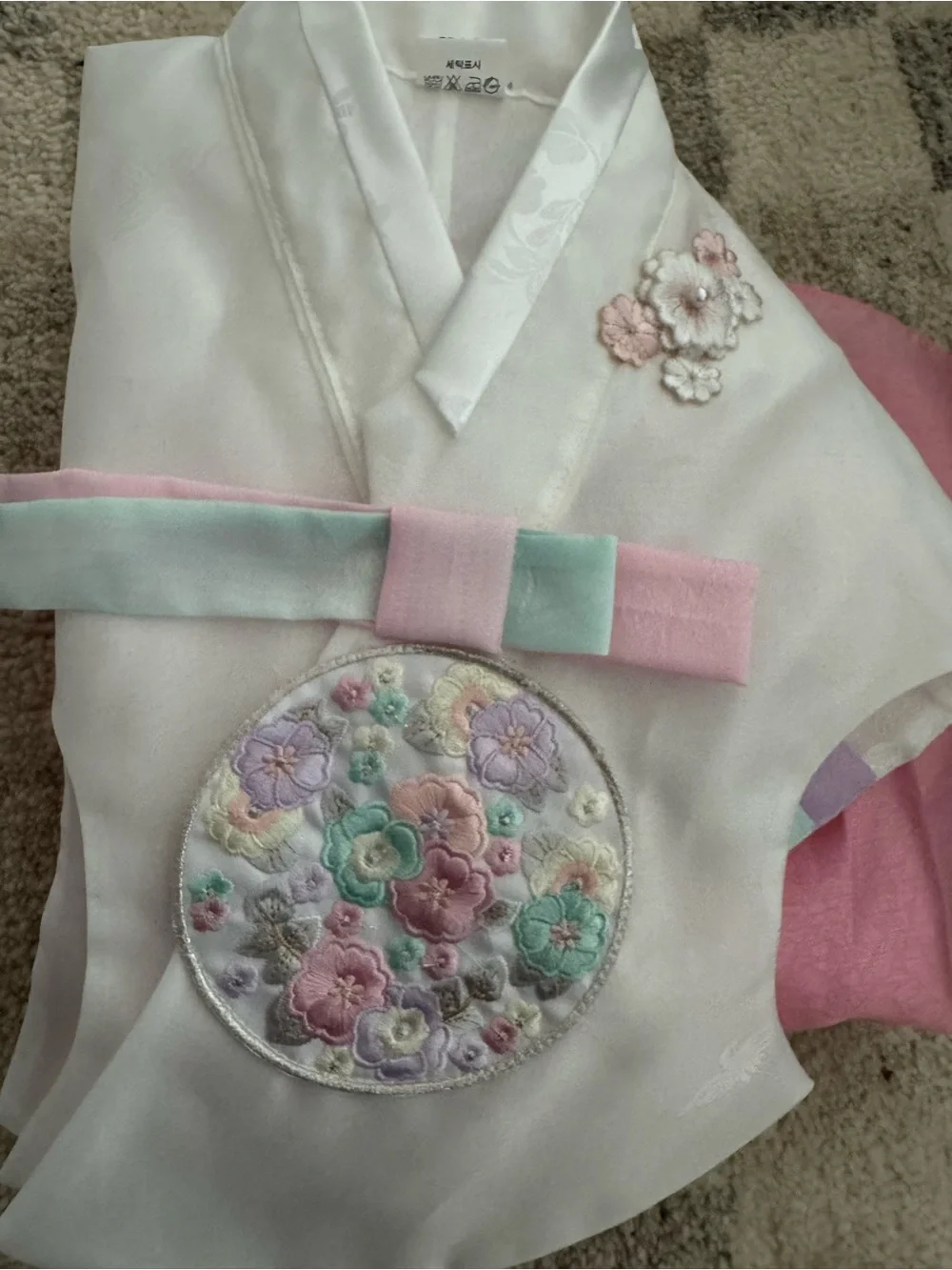 Kids Traditional Hanbok Costume in Pink and White